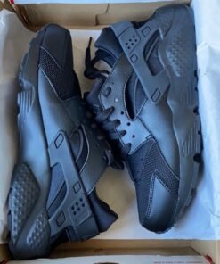 Alternative view of Nike Air Huarache – Comfort Redefined, Style Perfected