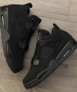 Air Jordan 4 Retro “Black Cat”