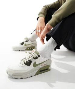 Nike Air Max 90 – Phantom Neutral Olive 👟🌿